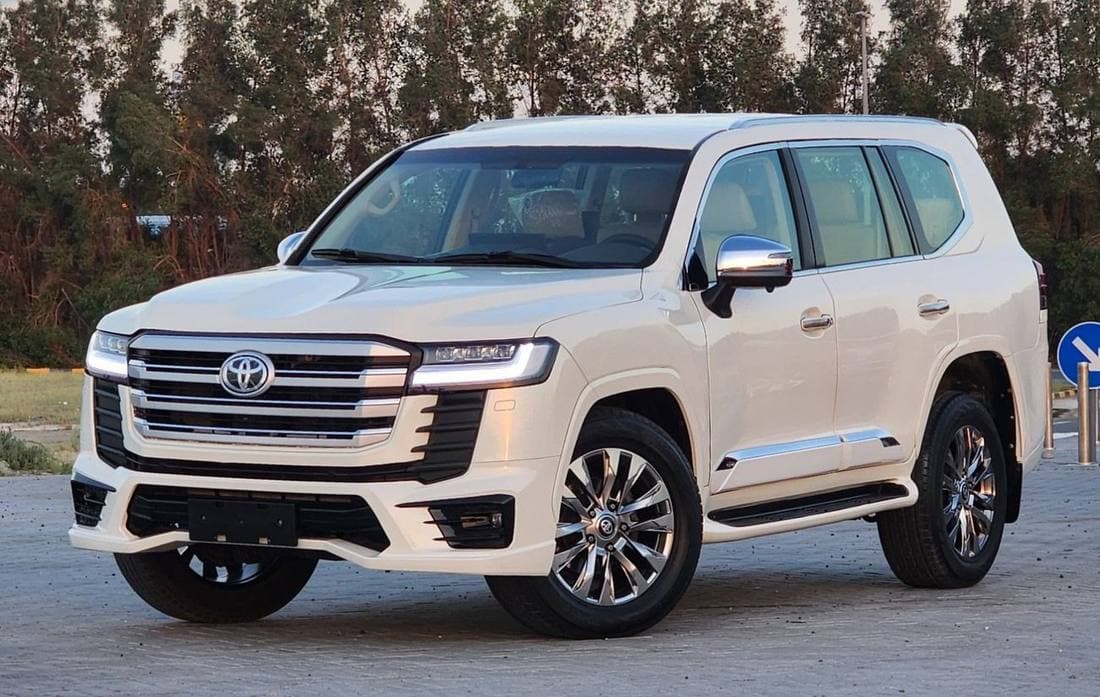 2018 Toyota Land Cruiser GXR