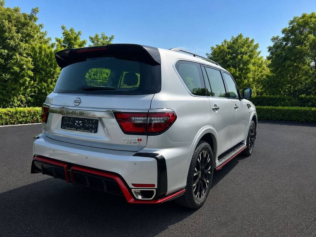 2023 Nissan Patrol NISMO thumbnail 4