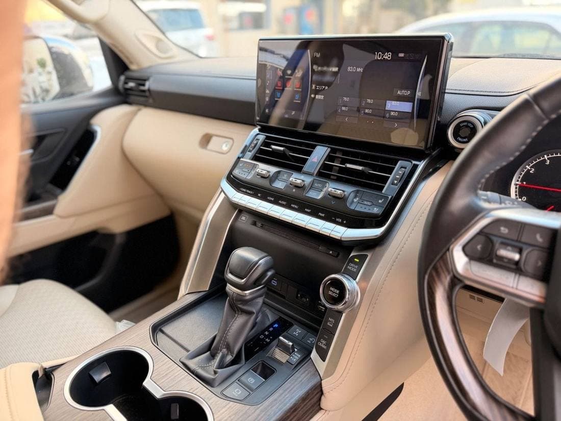 2023 Toyota Land Cruiser thumbnail 7