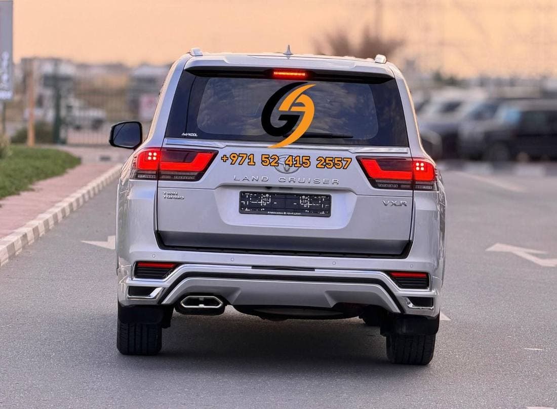 2024 Toyota Land Cruiser thumbnail 4
