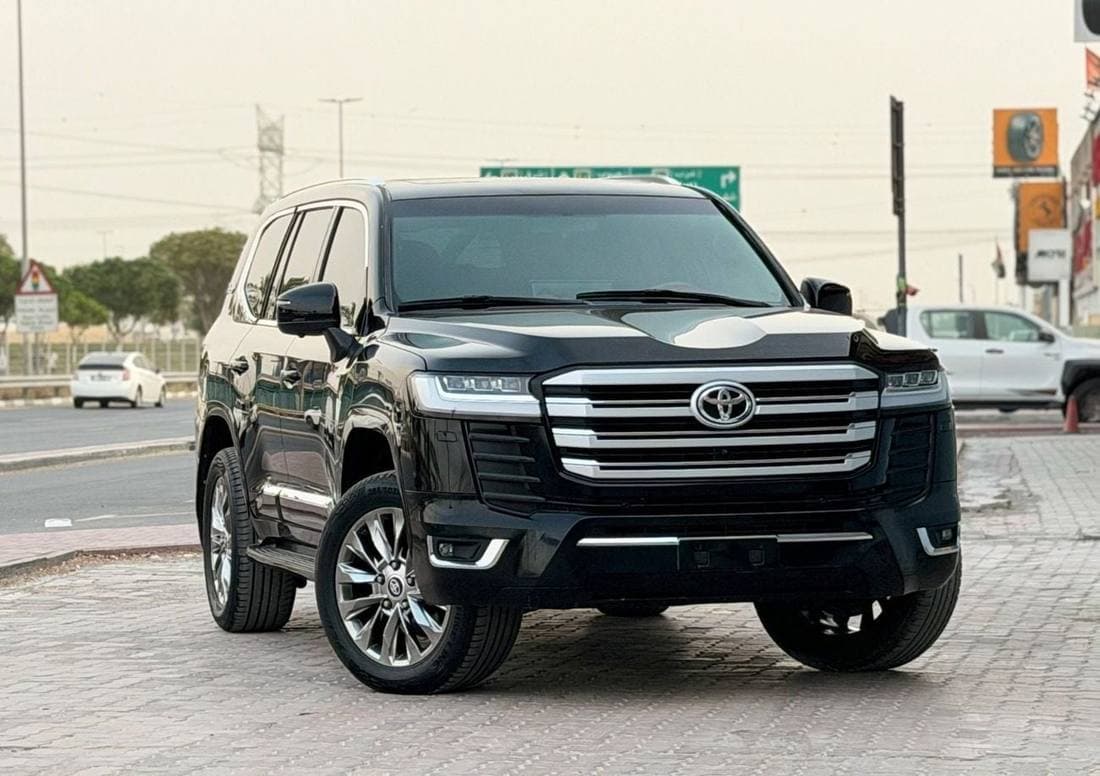 2018 Toyota Land Cruiser GXR