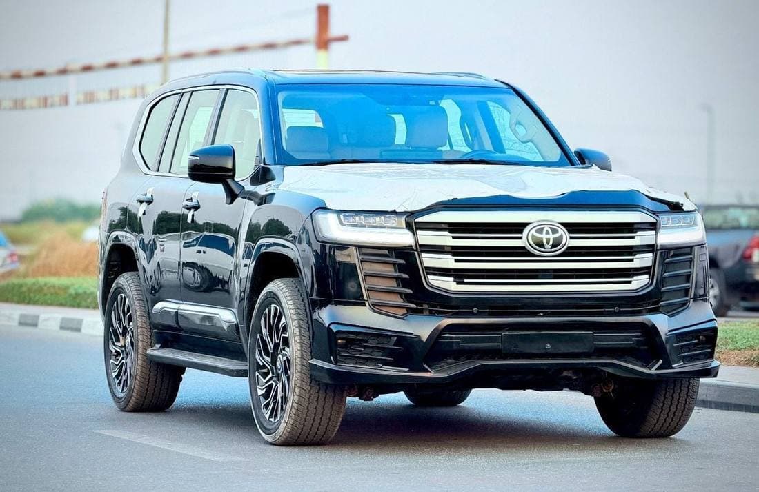 2022 Toyota Land Cruiser GXR thumbnail 3