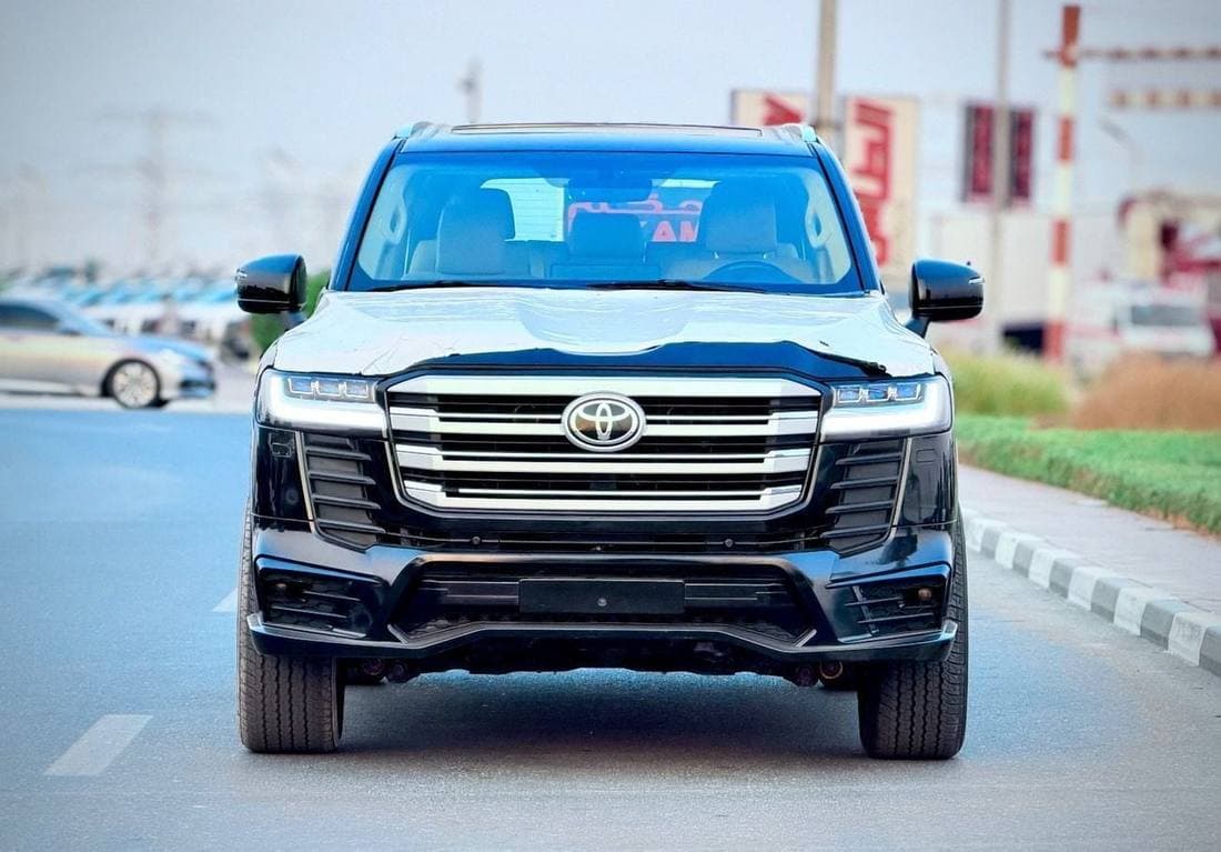 2022 Toyota Land Cruiser GXR thumbnail 6