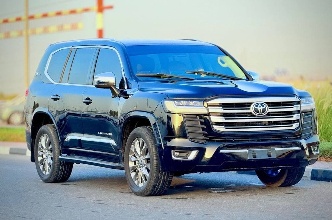 2019 Toyota Land Cruiser GXR thumbnail 4