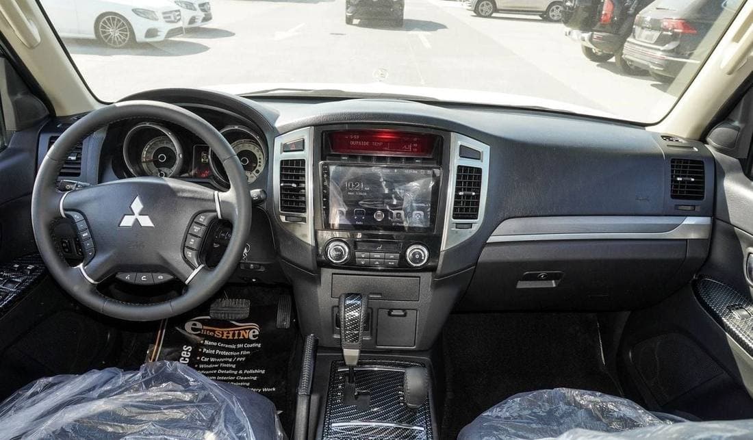 2022 Mitsubishi Pajero GLS HIGHLINE thumbnail 5