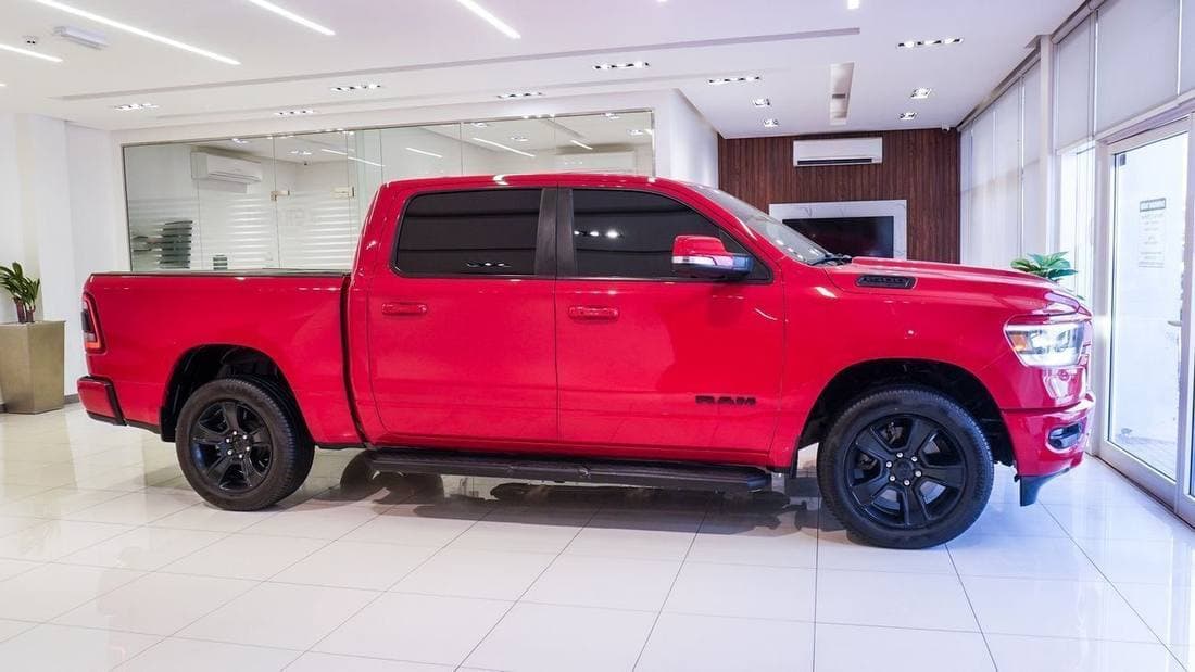 2022 RAM 1500 LARAMIE thumbnail 4