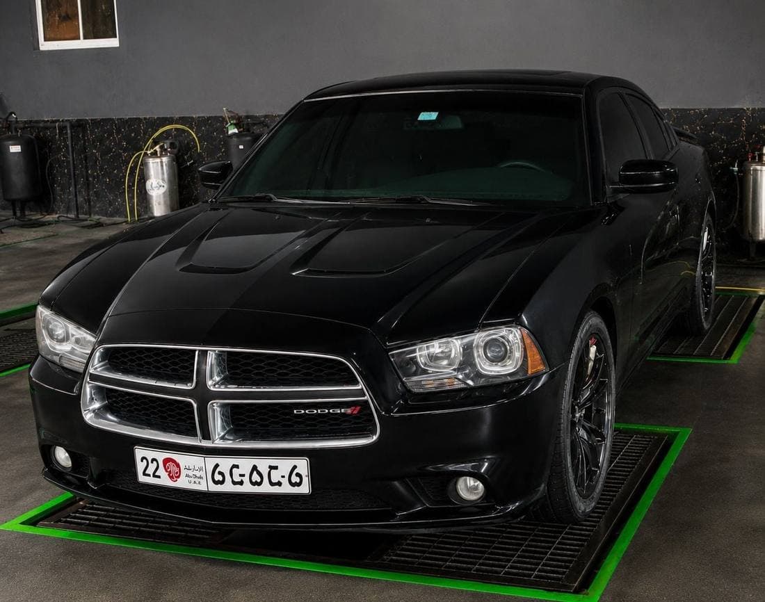 2013 Dodge Charger R/T thumbnail 2