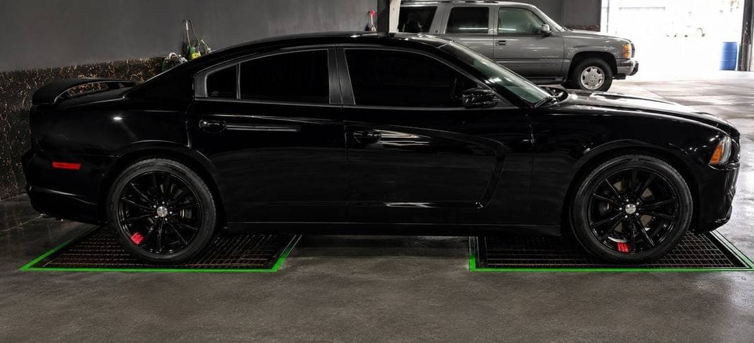 2013 Dodge Charger R/T thumbnail 3