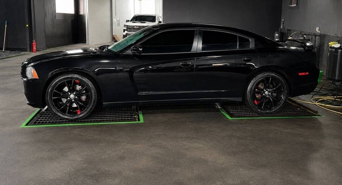 2013 Dodge Charger R/T thumbnail 4
