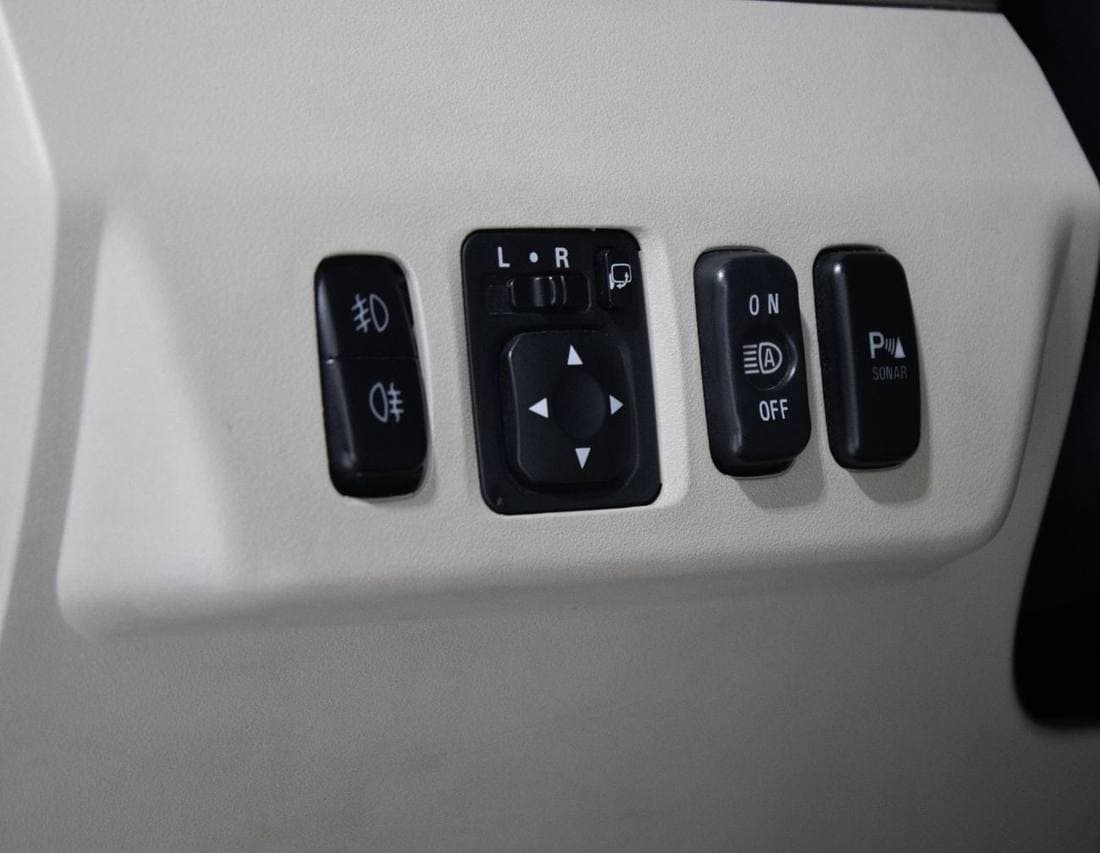 2020 Mitsubishi Pajero GLS HIGHLINE thumbnail 8