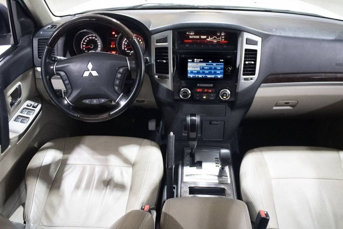2020 Mitsubishi Pajero GLS HIGHLINE thumbnail 7