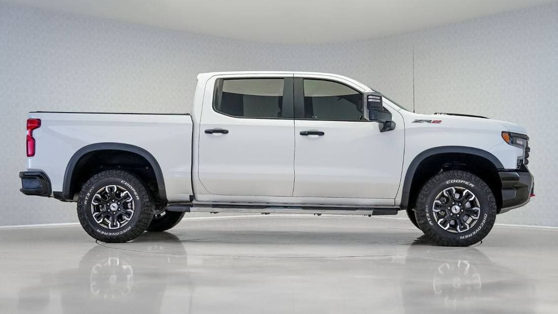 2023 Chevrolet Silverado 1500 CREW CAB ZR2 thumbnail 3
