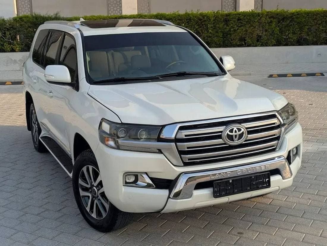 2020 Toyota Land Cruiser GXR