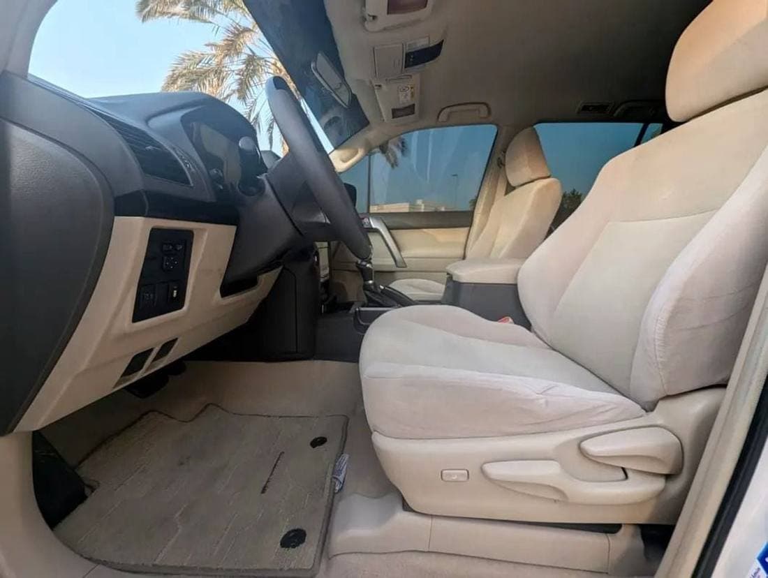 2021 Toyota Land Cruiser EXR thumbnail 5