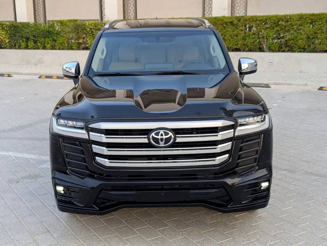 2023 Toyota Land Cruiser VXR thumbnail 2