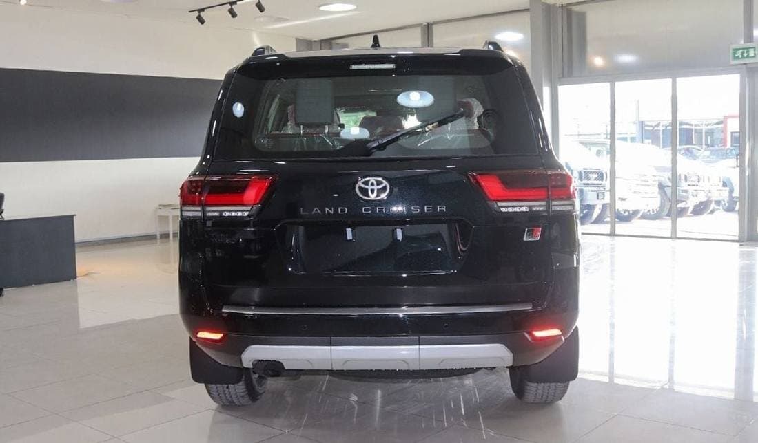 2026 Toyota Land Cruiser GR SPORT thumbnail 5