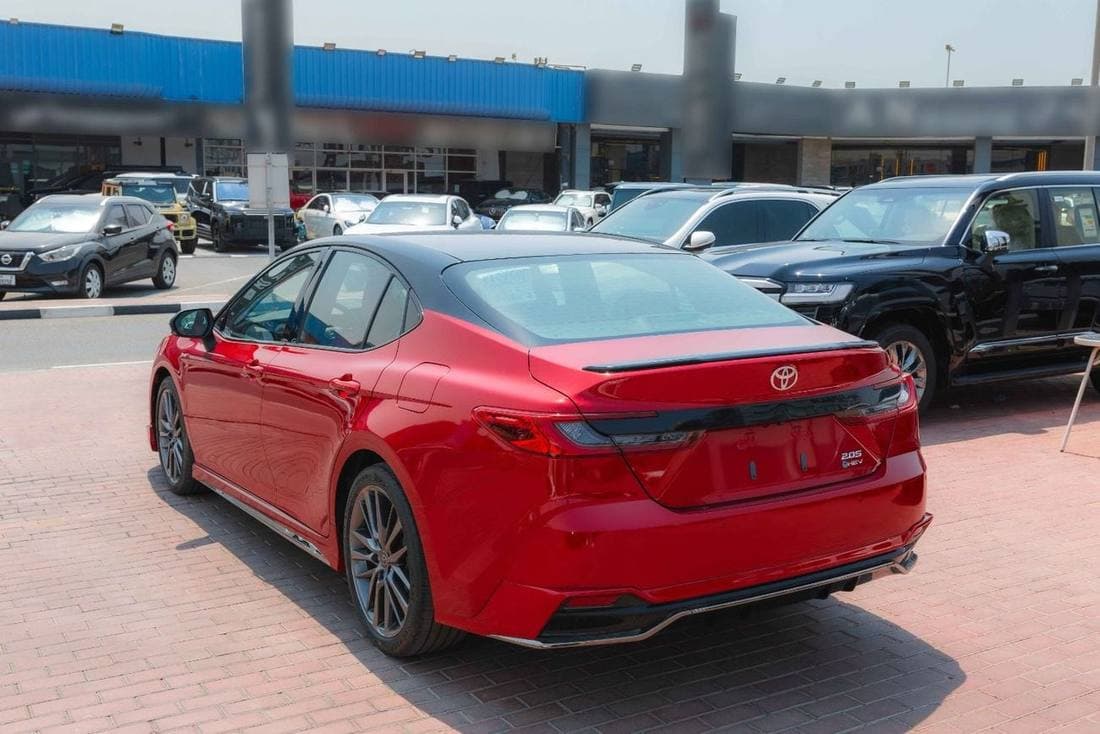 2024 Toyota Camry GLE HEV thumbnail 6