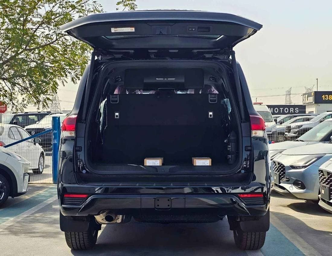 2026 Toyota Land Cruiser GXR thumbnail 7