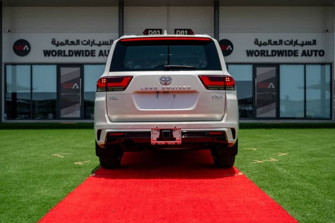 2026 Toyota Land Cruiser VXR thumbnail 5