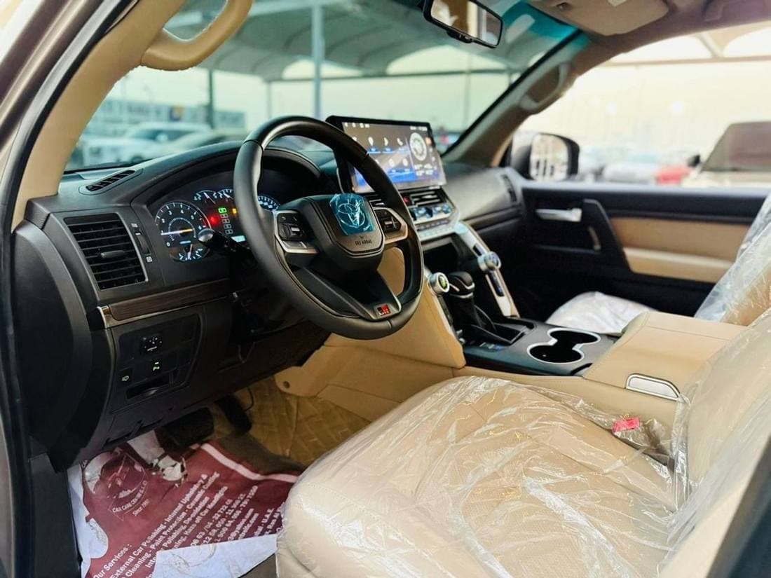 2016 Toyota Land Cruiser GXR thumbnail 6