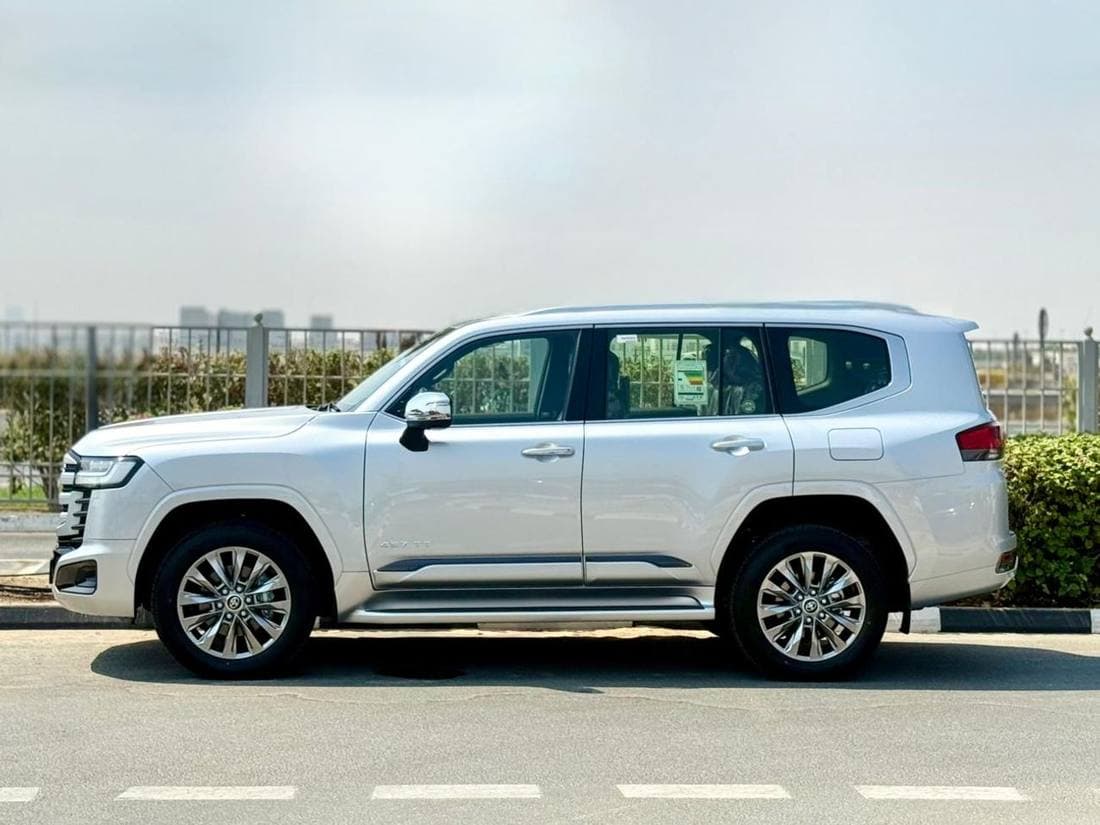 2026 Toyota Land Cruiser VXR thumbnail 6