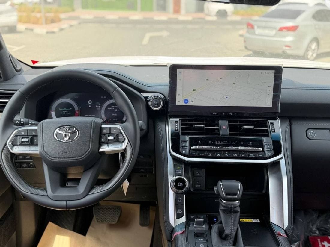 2026 Toyota Land Cruiser VXR thumbnail 8