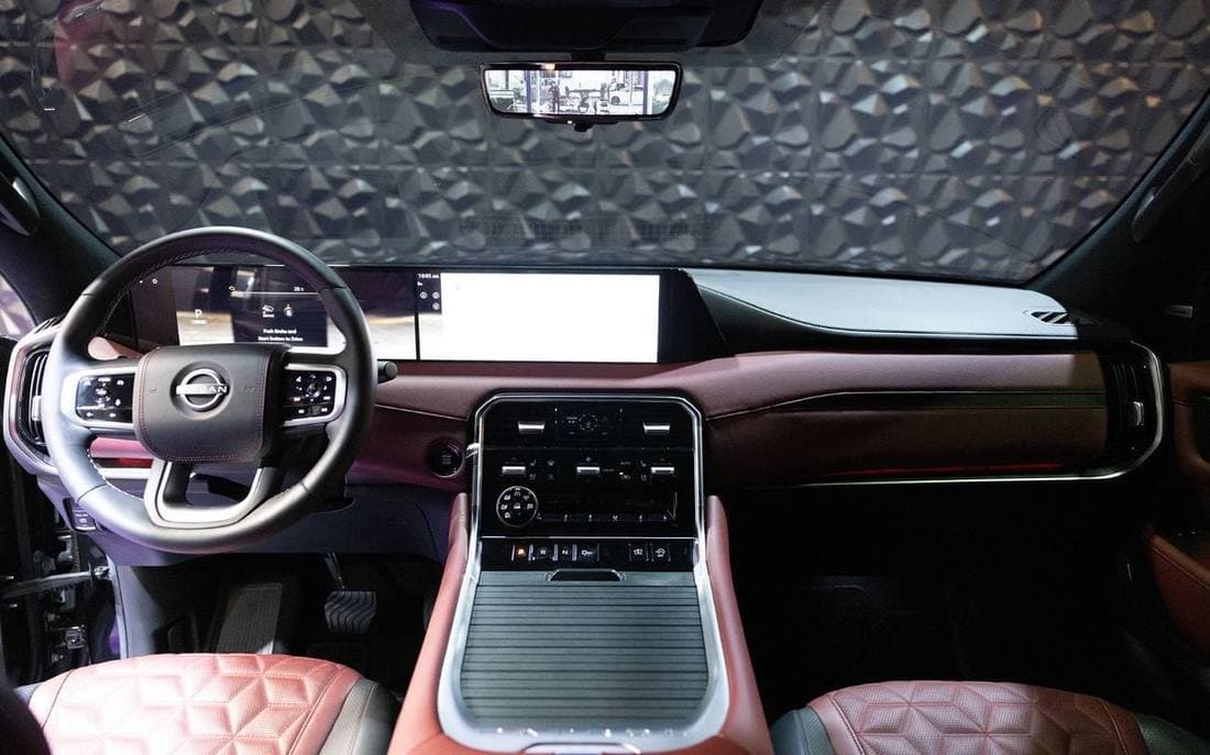 2025 Nissan Patrol NISMO thumbnail 3