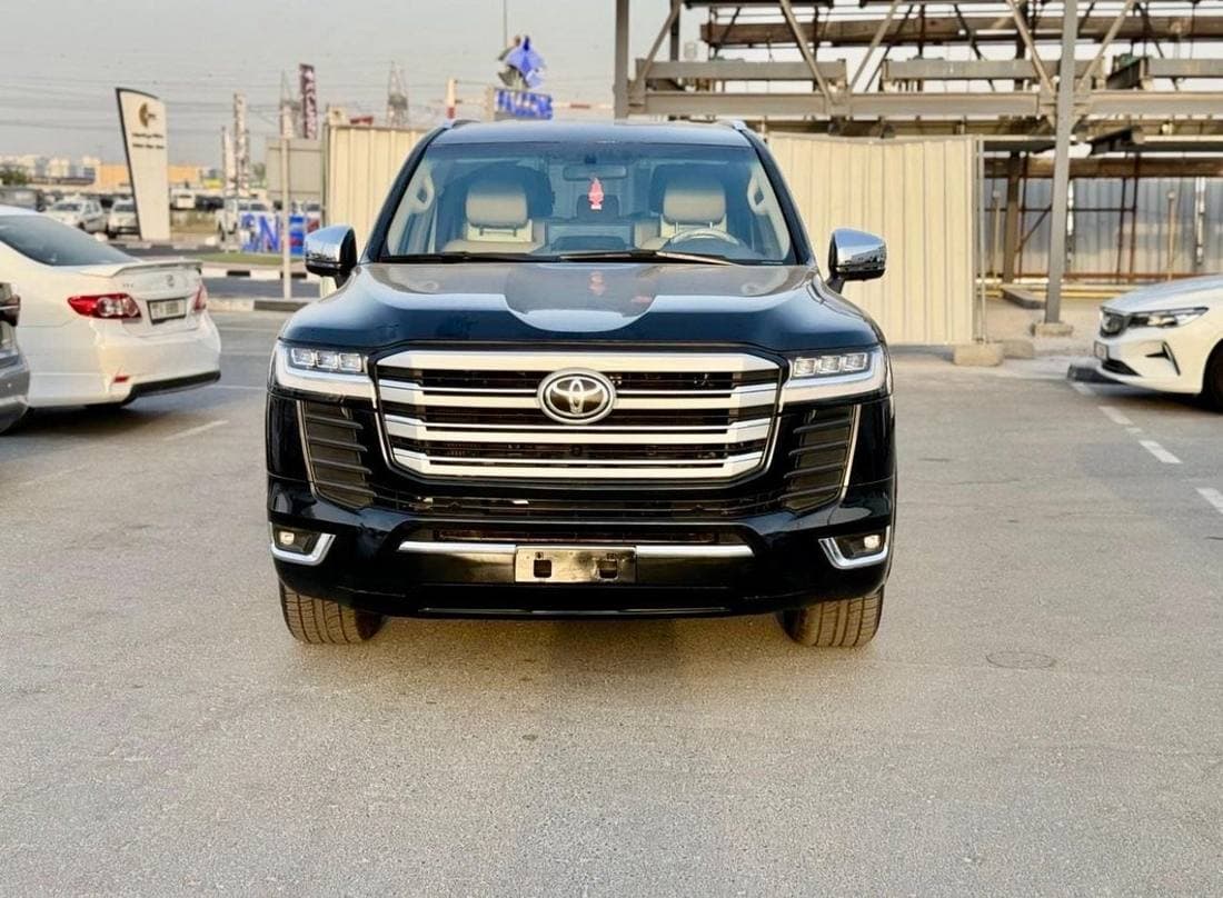 2016 Toyota Land Cruiser GXR