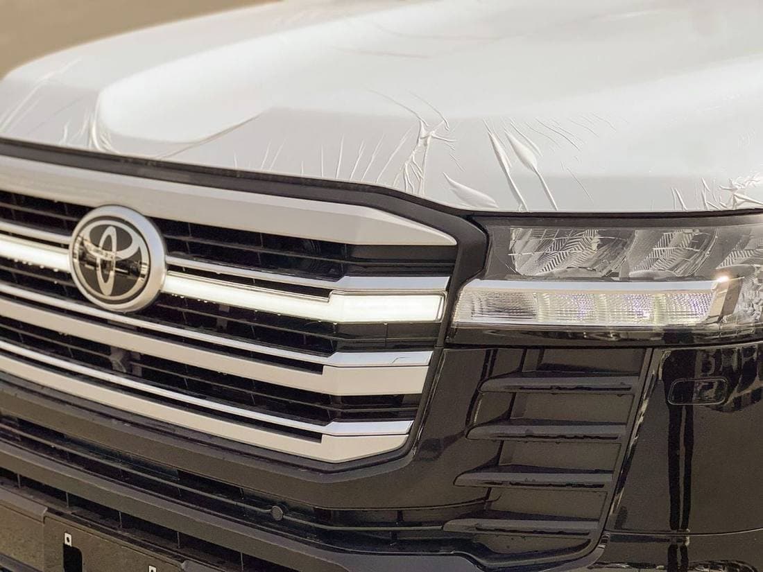 2026 Toyota Land Cruiser GXR thumbnail 4