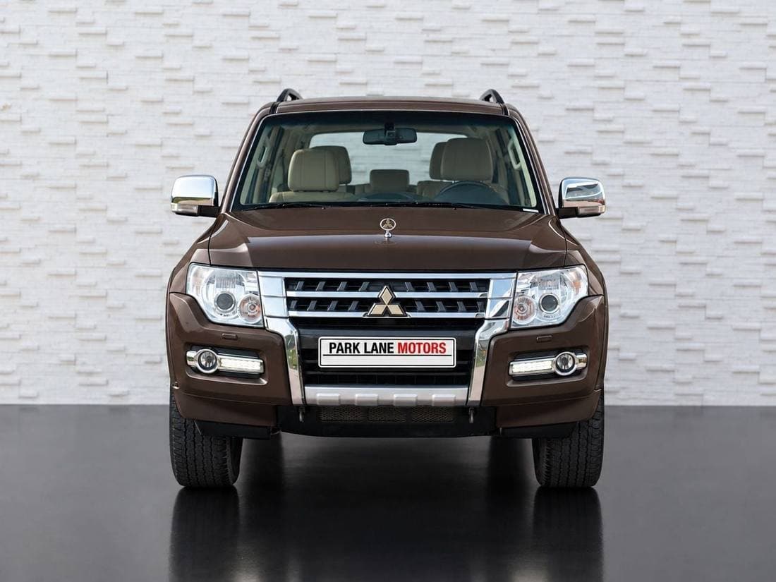 2020 Mitsubishi Pajero GLS H/L PLATINUM PLUS thumbnail 2