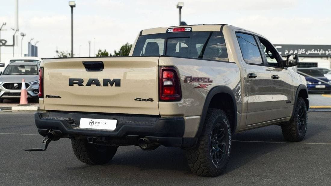 2025 RAM 1500 REBEL thumbnail 4