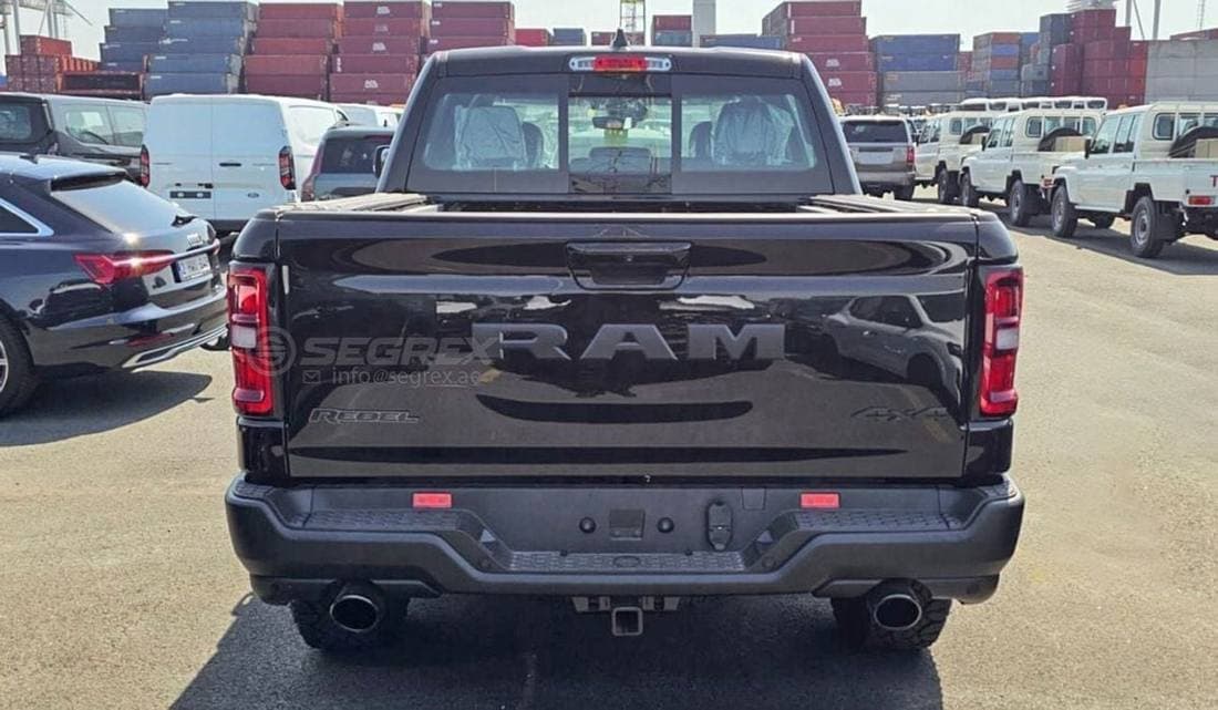 2026 RAM 1500 REBEL thumbnail 4