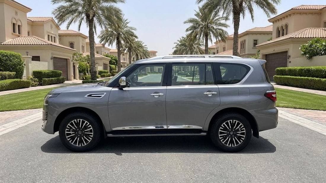2024 Nissan Patrol SE PLATINUM CITY thumbnail 5