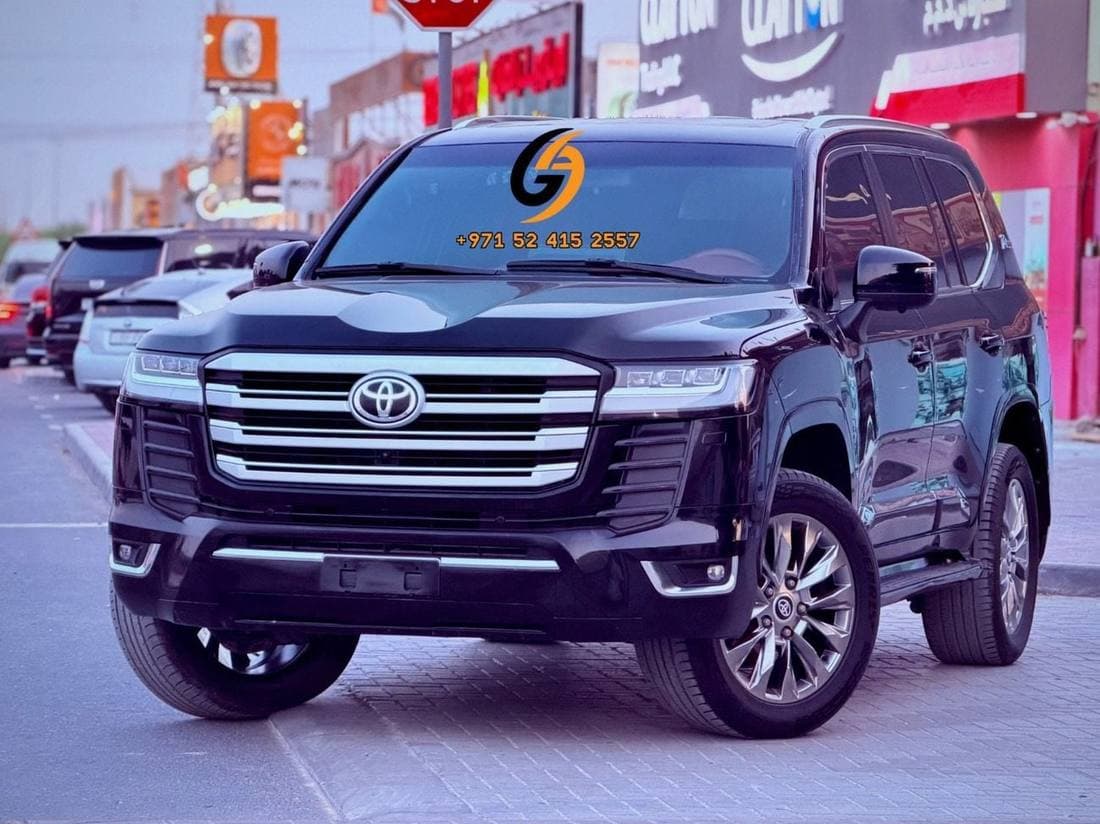 2019 Toyota Land Cruiser GXR thumbnail 3