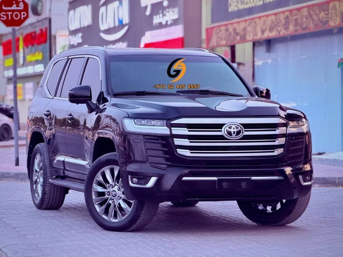 2019 Toyota Land Cruiser GXR thumbnail 2