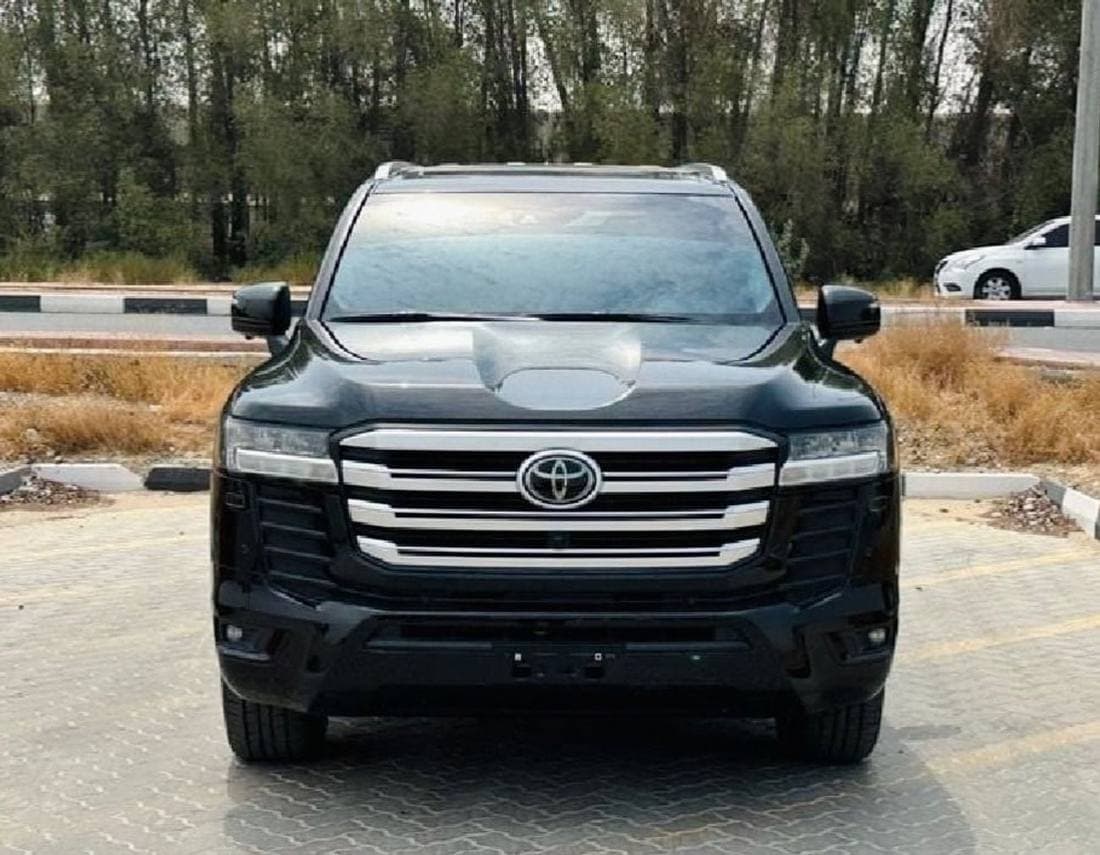 2022 Toyota Land Cruiser GXR thumbnail 6