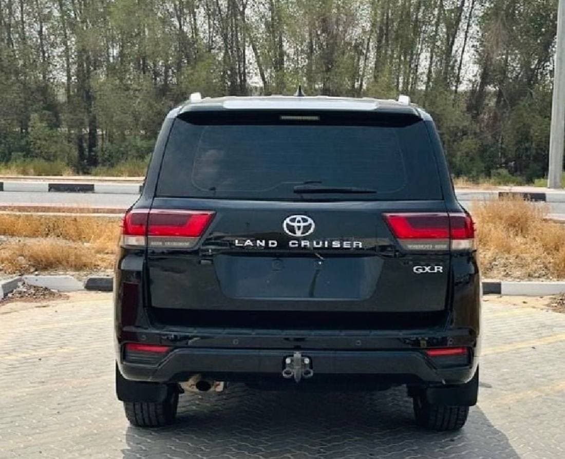 2022 Toyota Land Cruiser GXR thumbnail 5