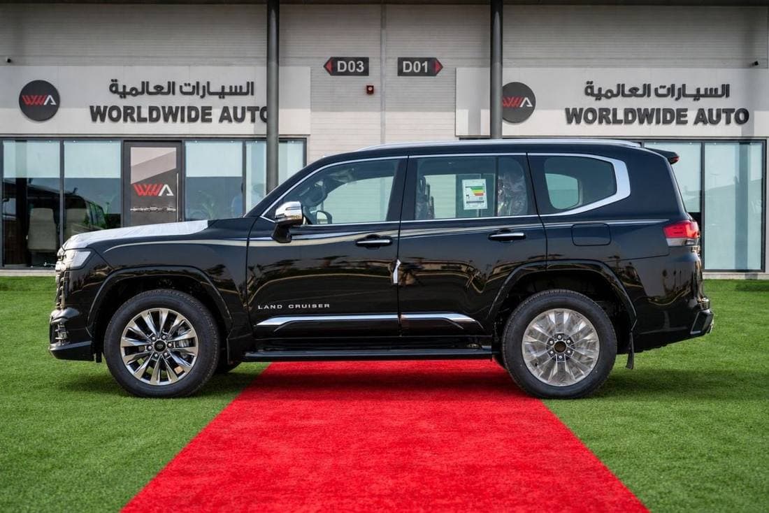 2026 Toyota Land Cruiser VXR thumbnail 4