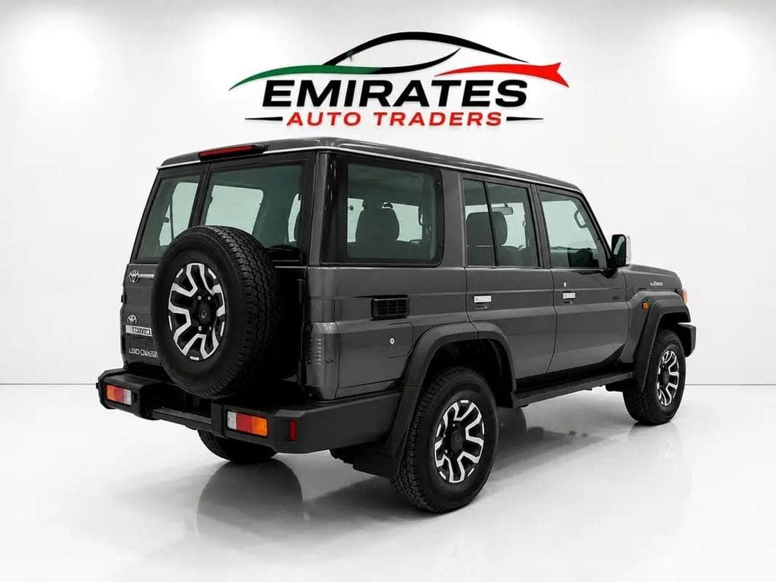 2026 Toyota Land Cruiser thumbnail 5