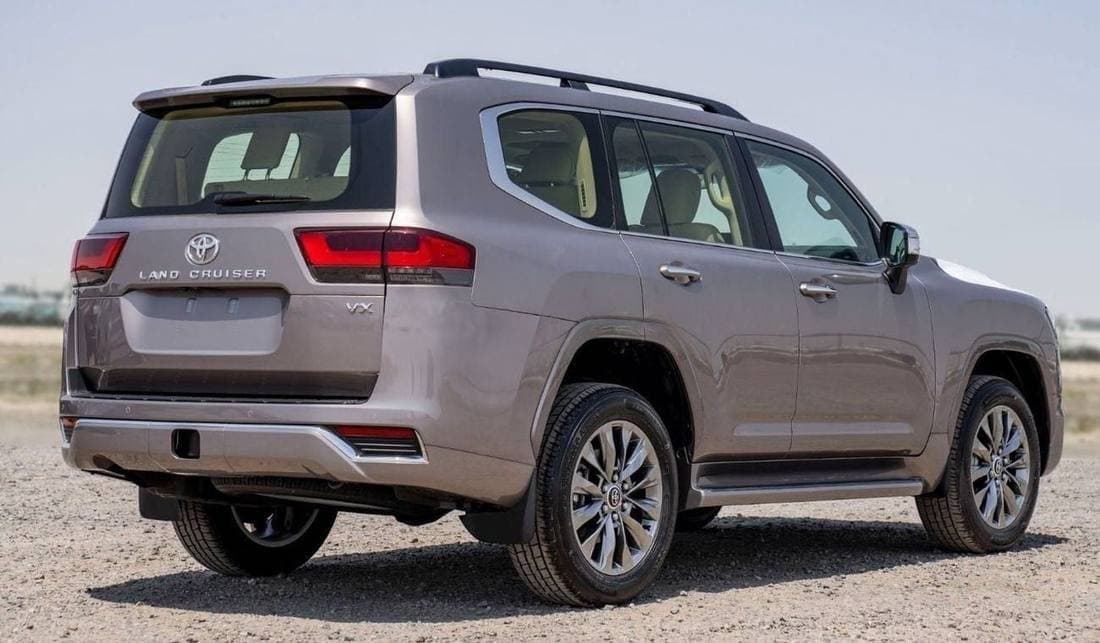 2024 Toyota Land Cruiser VX thumbnail 3