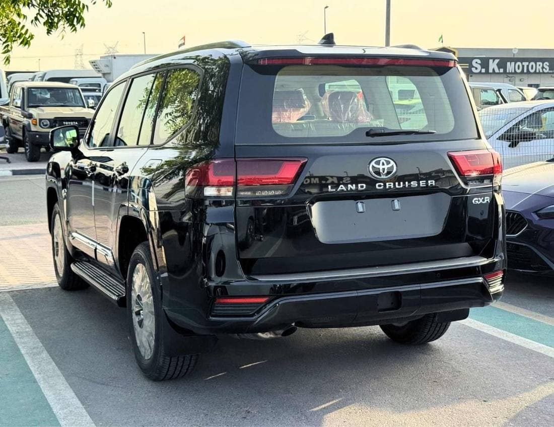 2026 Toyota Land Cruiser GXR thumbnail 6