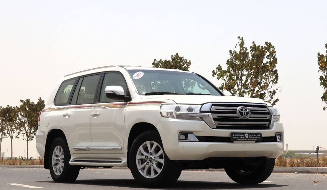 2020 Toyota Land Cruiser GXR thumbnail 2