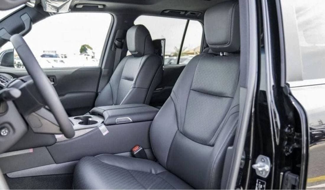 2026 Toyota Land Cruiser VXR thumbnail 8