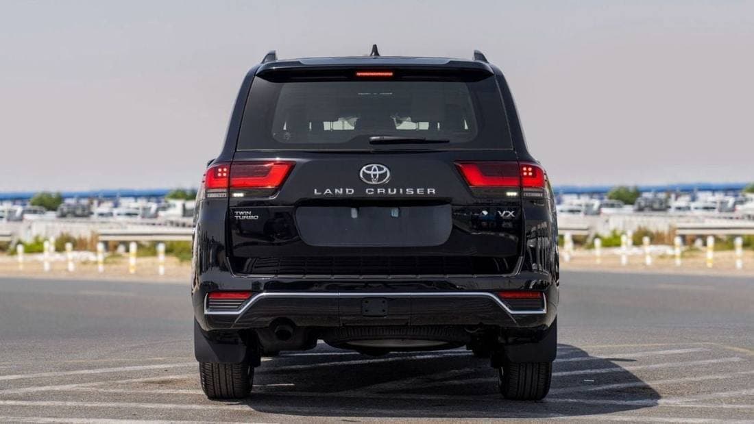 2025 Toyota Land Cruiser VX thumbnail 5