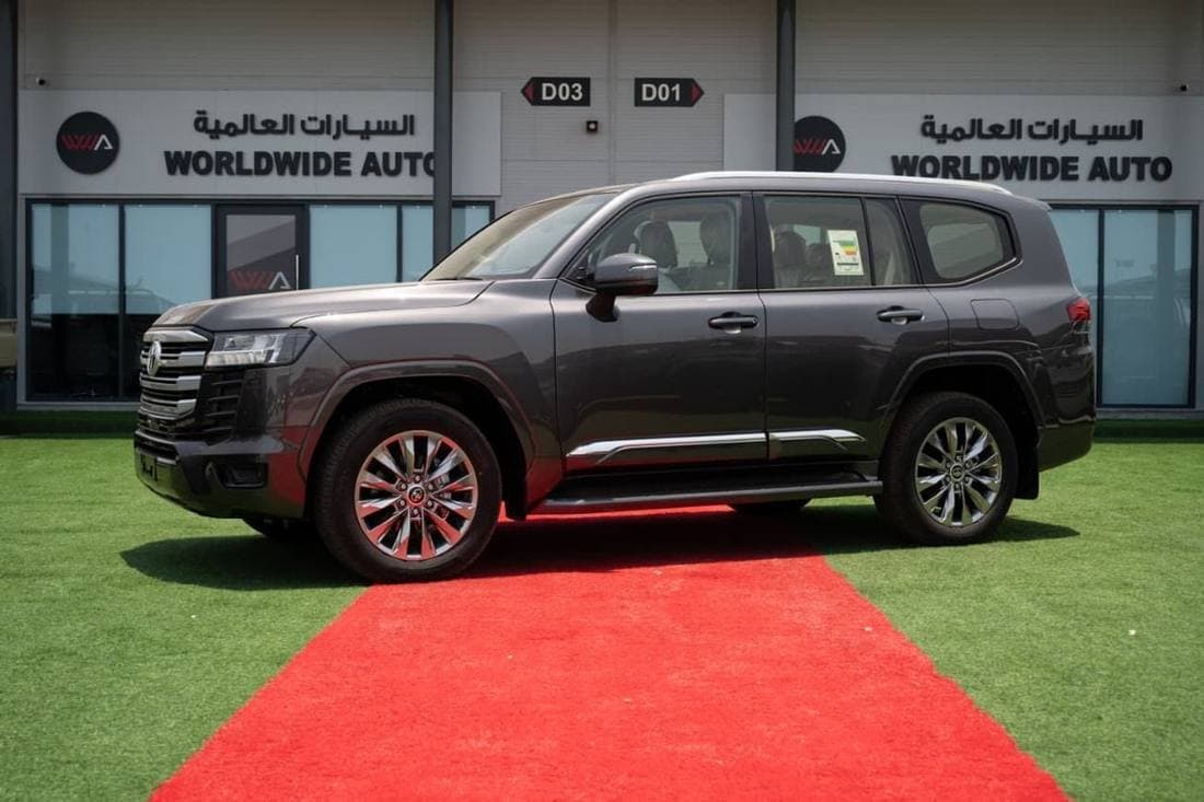 2026 Toyota Land Cruiser GXR thumbnail 2