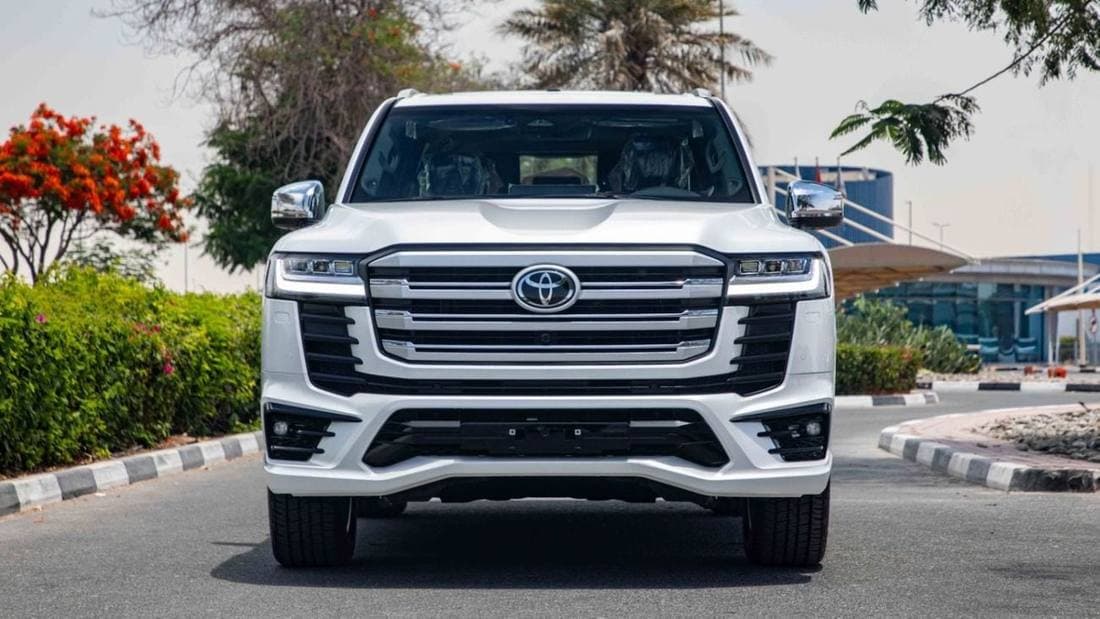 2026 Toyota Land Cruiser VXR thumbnail 3