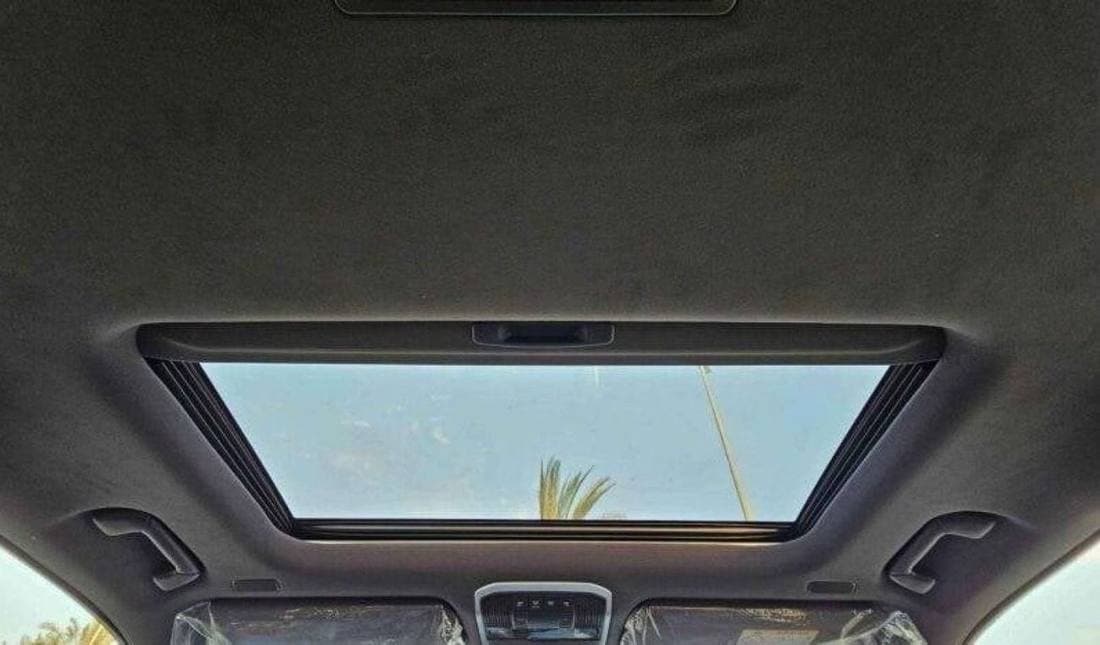 2025 Toyota Land Cruiser VX thumbnail 8