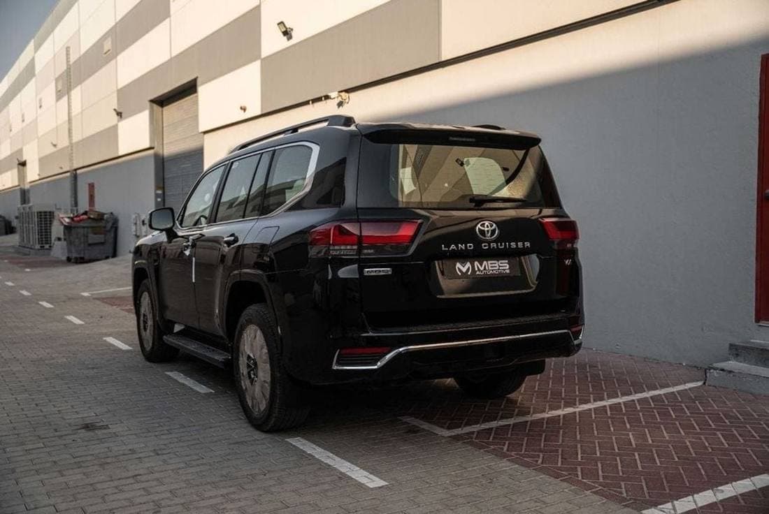 2026 Toyota Land Cruiser VXR thumbnail 8