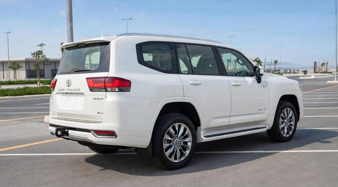 2026 Toyota Land Cruiser GXR thumbnail 4