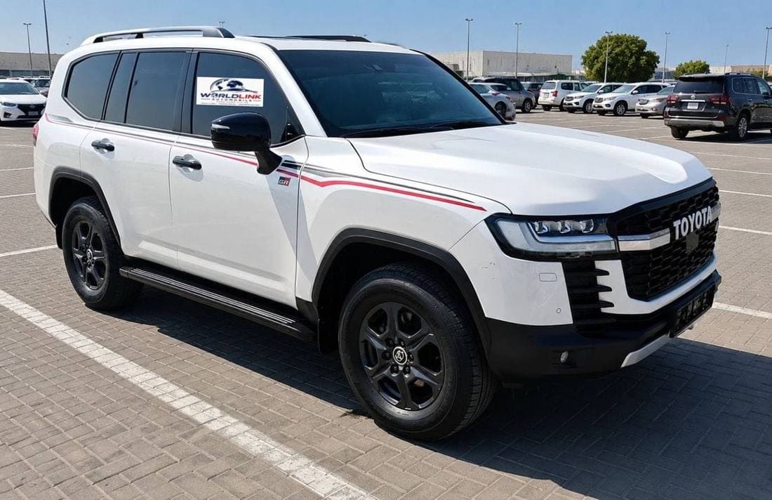 2022 Toyota Land Cruiser GR SPORT thumbnail 3
